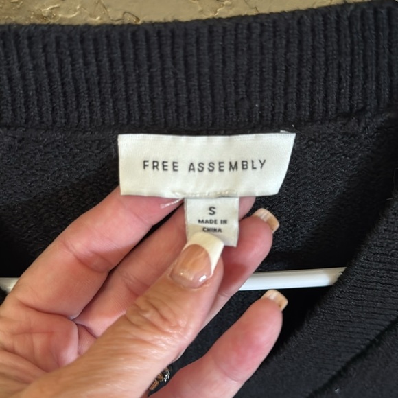 Free Assembly Cardigan Sweater - Picture 4 of 14